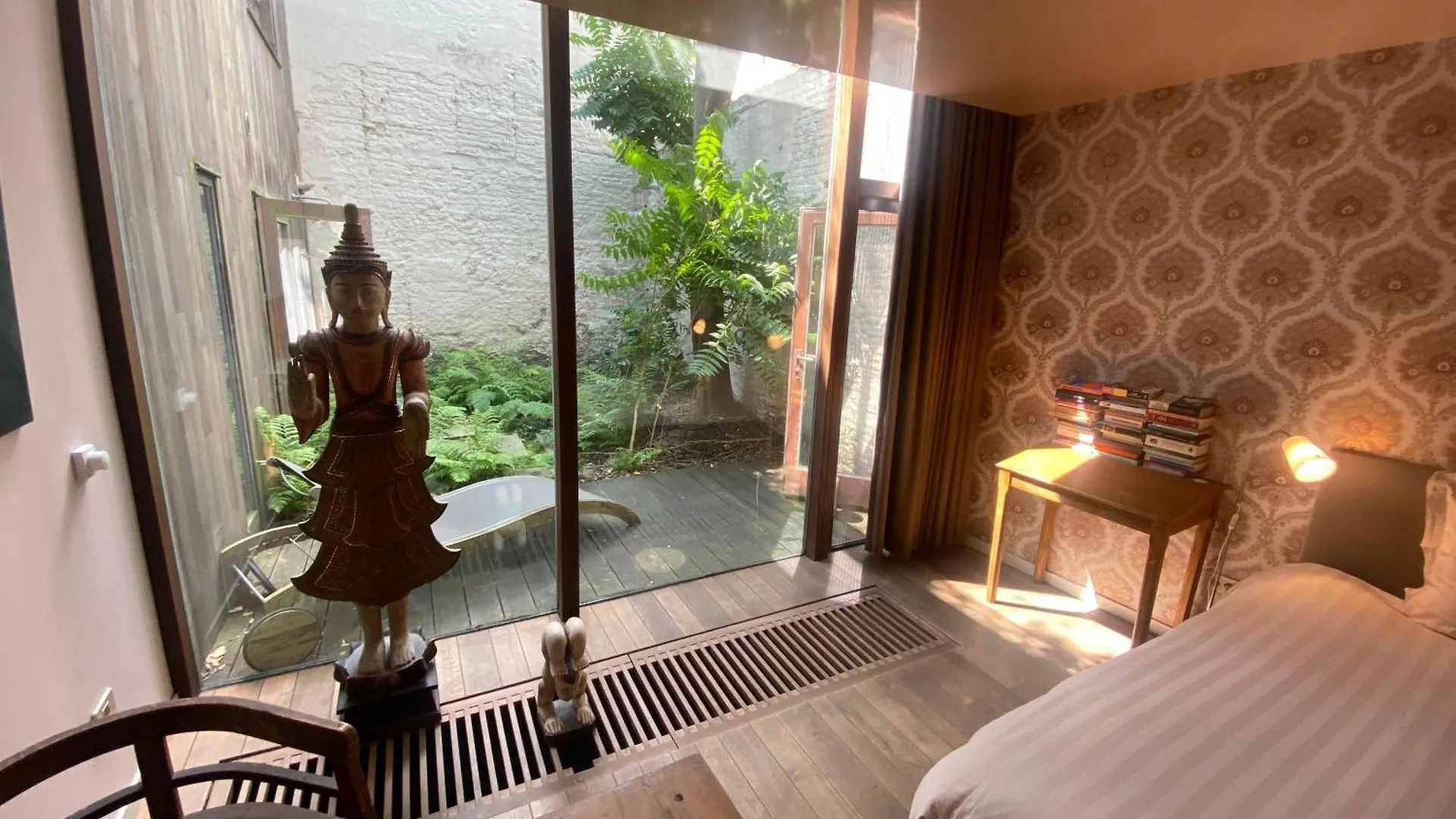 Schopenhauer Bed & Breakfast Gent 2*,  Belçika